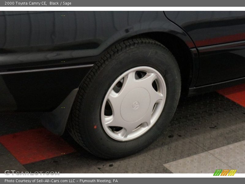 Black / Sage 2000 Toyota Camry CE