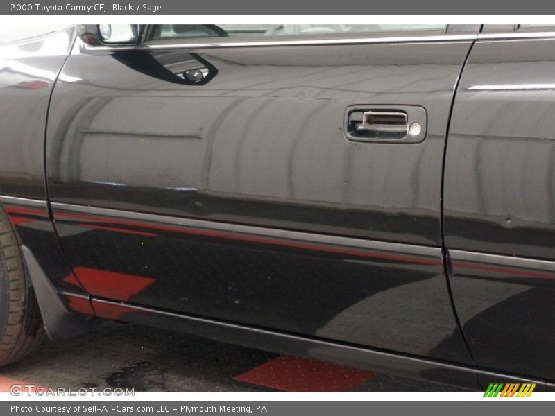 Black / Sage 2000 Toyota Camry CE