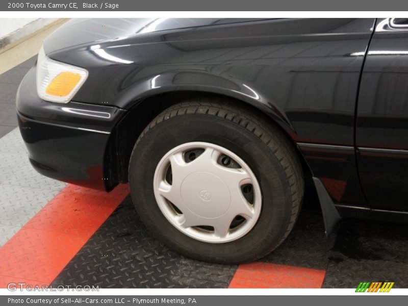 Black / Sage 2000 Toyota Camry CE