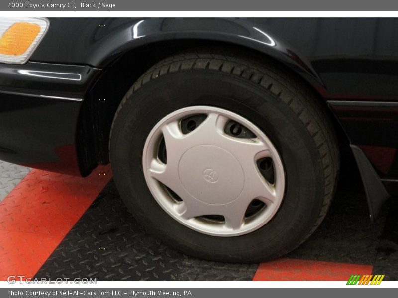 Black / Sage 2000 Toyota Camry CE