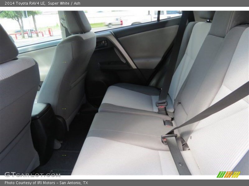 Super White / Ash 2014 Toyota RAV4 LE