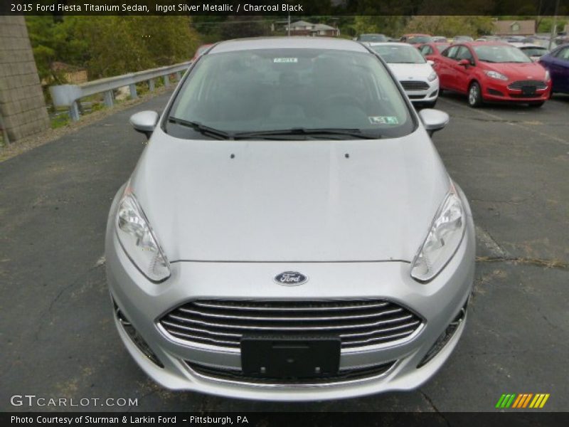 Ingot Silver Metallic / Charcoal Black 2015 Ford Fiesta Titanium Sedan