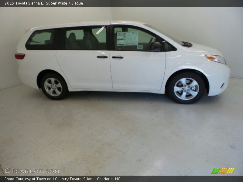 Super White / Bisque 2015 Toyota Sienna L