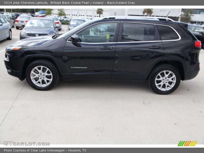 Brilliant Black Crystal Pearl / Iceland - Black/Iceland Gray 2014 Jeep Cherokee Latitude