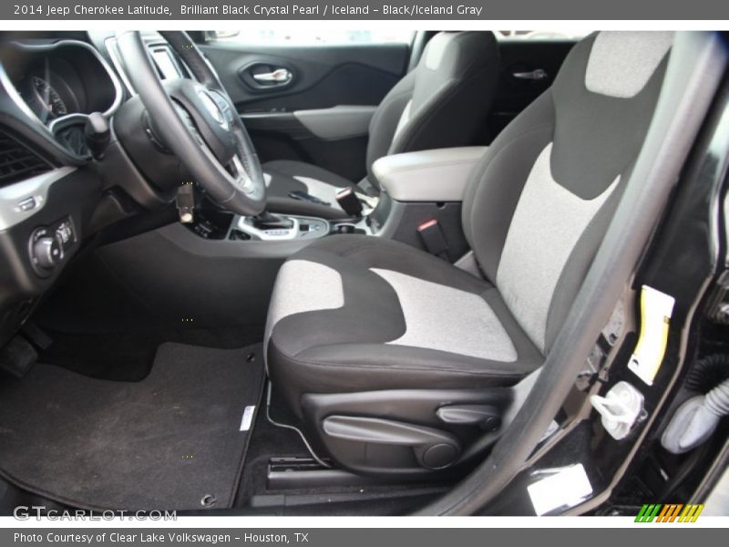 Brilliant Black Crystal Pearl / Iceland - Black/Iceland Gray 2014 Jeep Cherokee Latitude