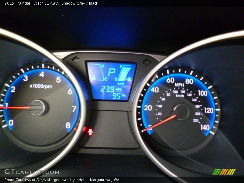Shadow Gray / Black 2015 Hyundai Tucson SE AWD