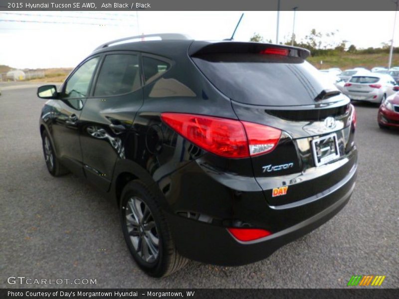 Ash Black / Black 2015 Hyundai Tucson SE AWD