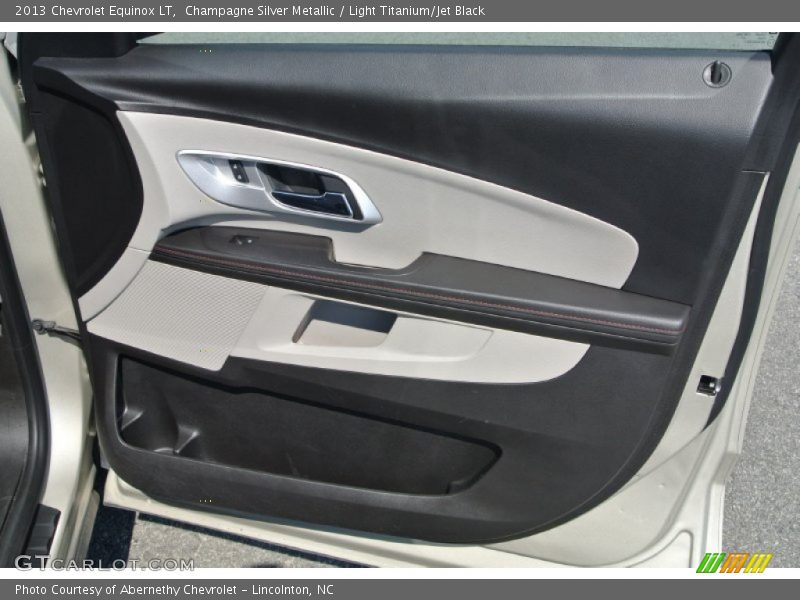 Champagne Silver Metallic / Light Titanium/Jet Black 2013 Chevrolet Equinox LT