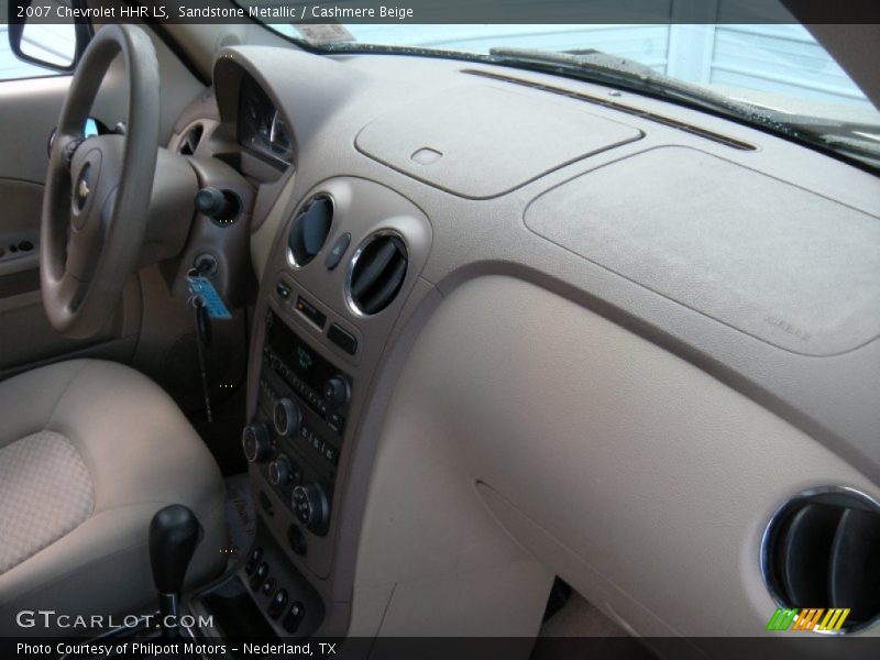 Sandstone Metallic / Cashmere Beige 2007 Chevrolet HHR LS
