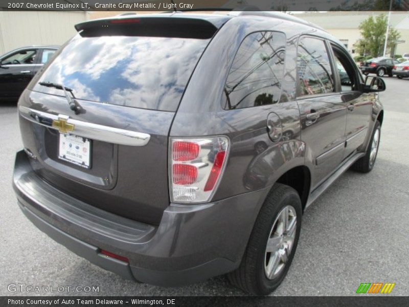 Granite Gray Metallic / Light Gray 2007 Chevrolet Equinox LT