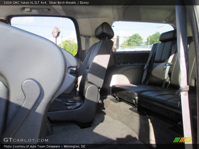Silver Birch Metallic / Ebony 2009 GMC Yukon XL SLT 4x4
