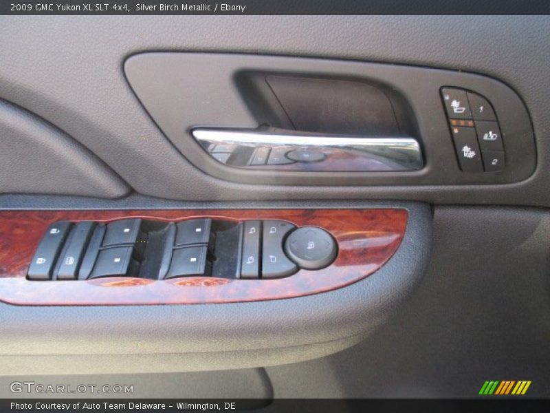 Silver Birch Metallic / Ebony 2009 GMC Yukon XL SLT 4x4