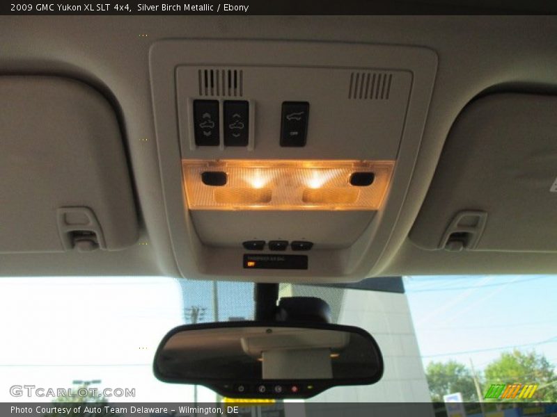 Silver Birch Metallic / Ebony 2009 GMC Yukon XL SLT 4x4