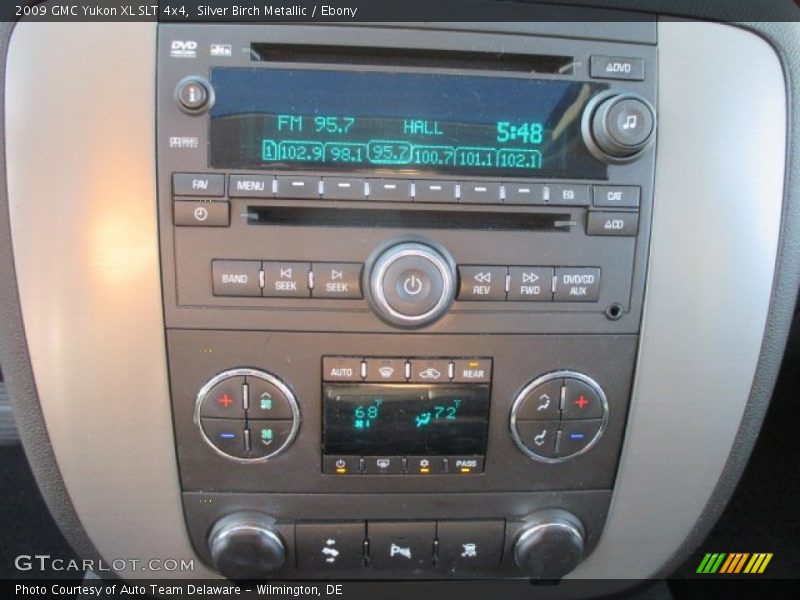 Silver Birch Metallic / Ebony 2009 GMC Yukon XL SLT 4x4
