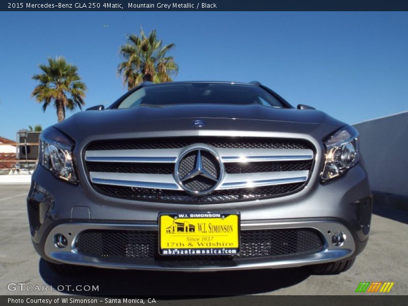 Mountain Grey Metallic / Black 2015 Mercedes-Benz GLA 250 4Matic