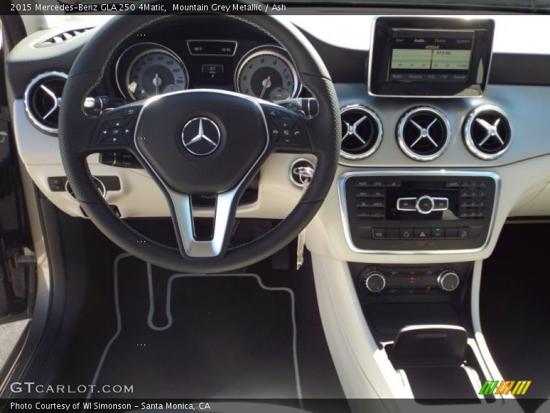 Mountain Grey Metallic / Ash 2015 Mercedes-Benz GLA 250 4Matic