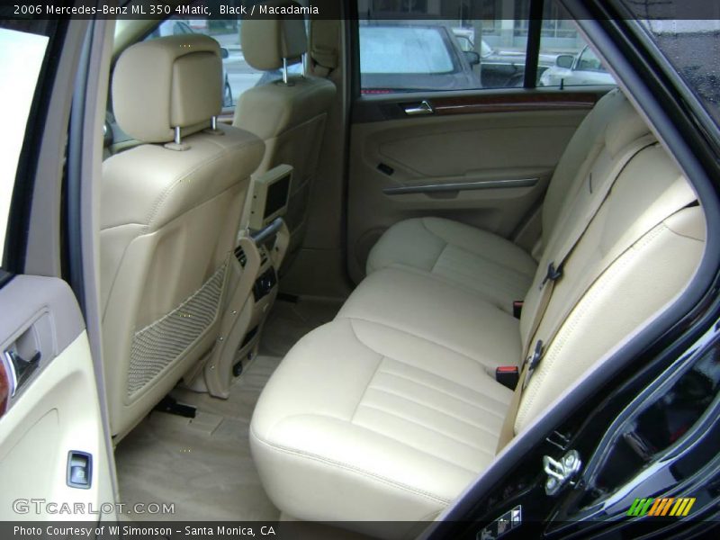 Black / Macadamia 2006 Mercedes-Benz ML 350 4Matic