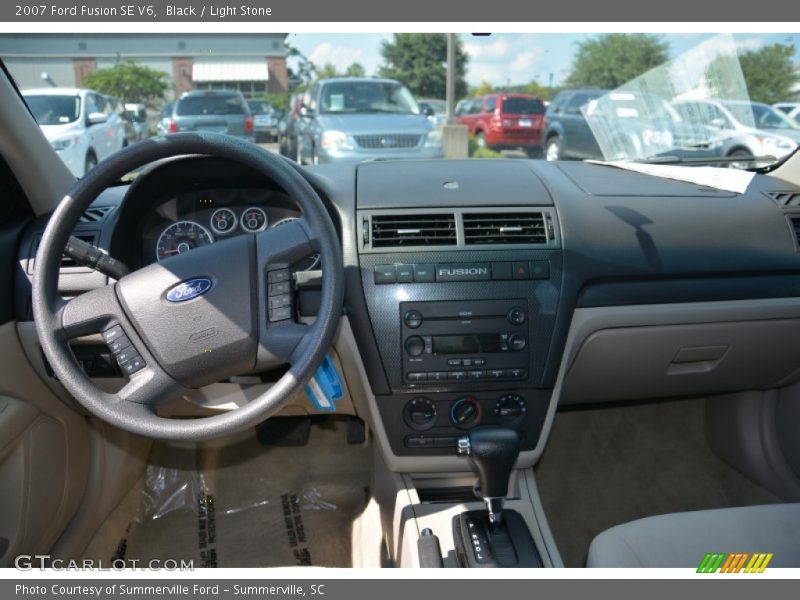 Black / Light Stone 2007 Ford Fusion SE V6