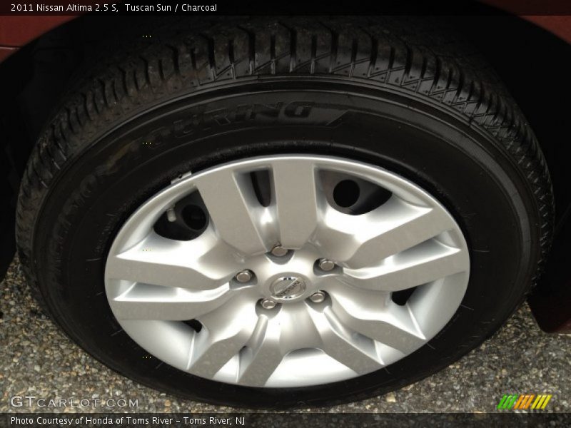 Tuscan Sun / Charcoal 2011 Nissan Altima 2.5 S