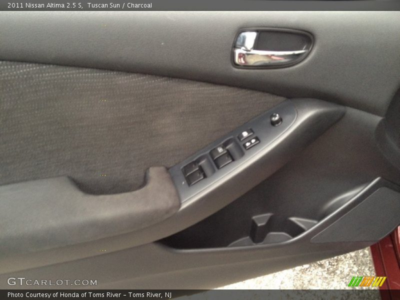Tuscan Sun / Charcoal 2011 Nissan Altima 2.5 S
