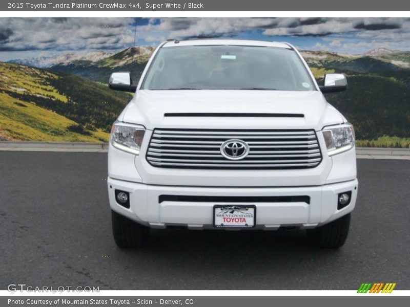Super White / Black 2015 Toyota Tundra Platinum CrewMax 4x4