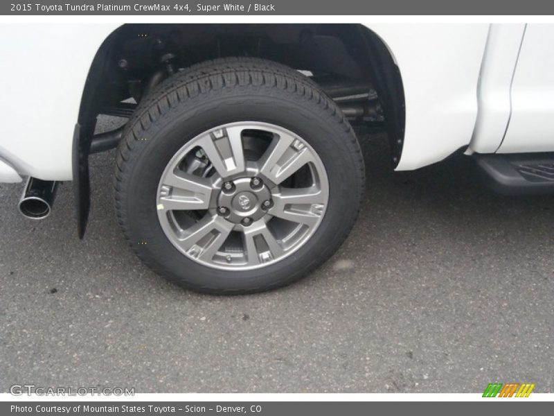 Super White / Black 2015 Toyota Tundra Platinum CrewMax 4x4