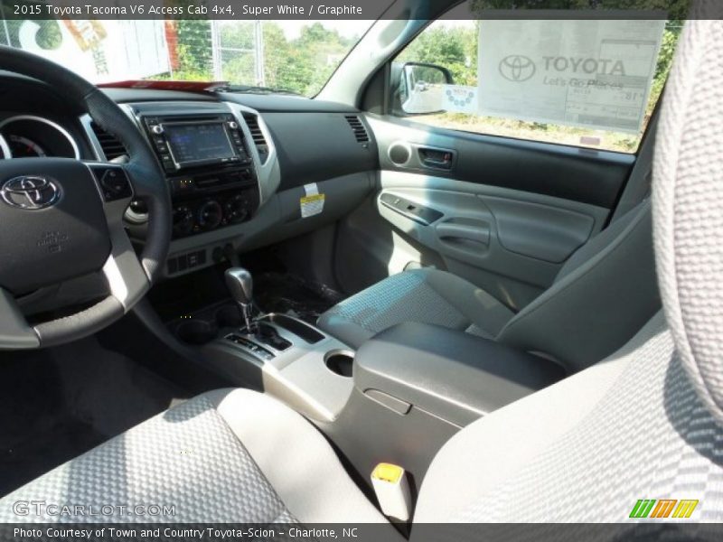Super White / Graphite 2015 Toyota Tacoma V6 Access Cab 4x4