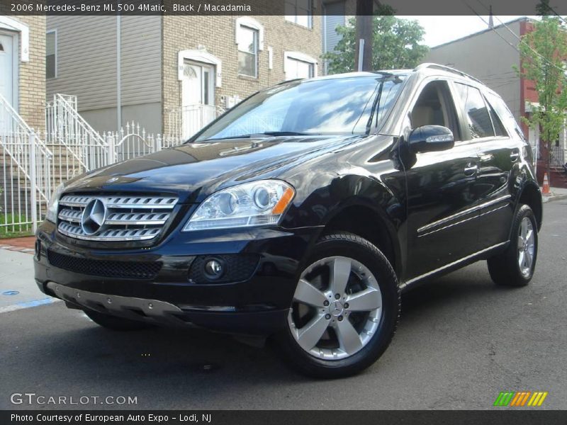 Black / Macadamia 2006 Mercedes-Benz ML 500 4Matic