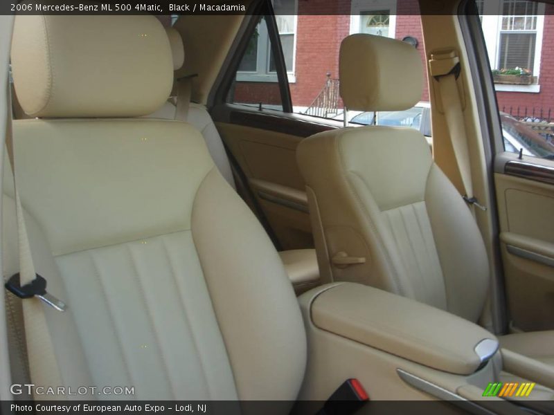Black / Macadamia 2006 Mercedes-Benz ML 500 4Matic