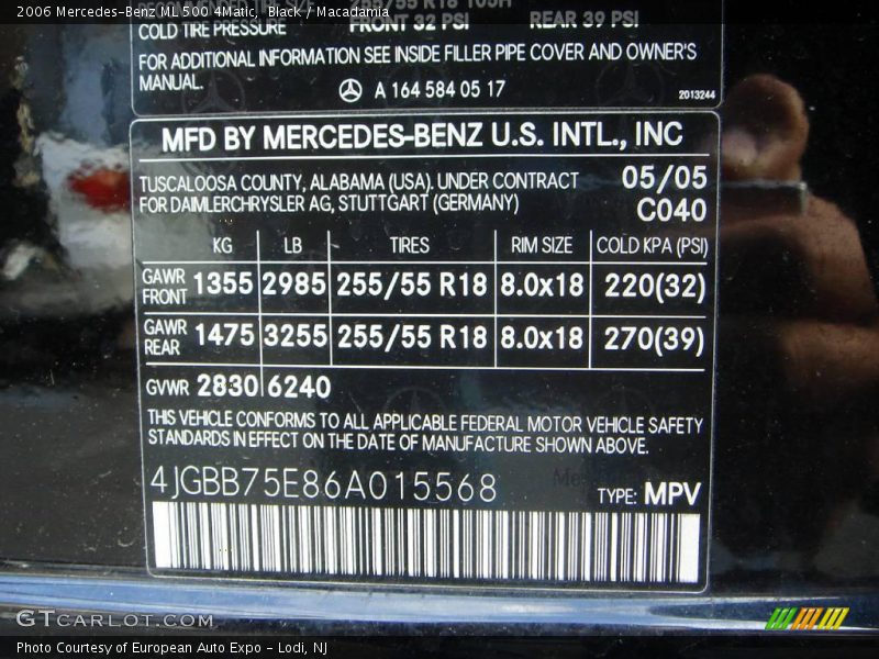 Black / Macadamia 2006 Mercedes-Benz ML 500 4Matic
