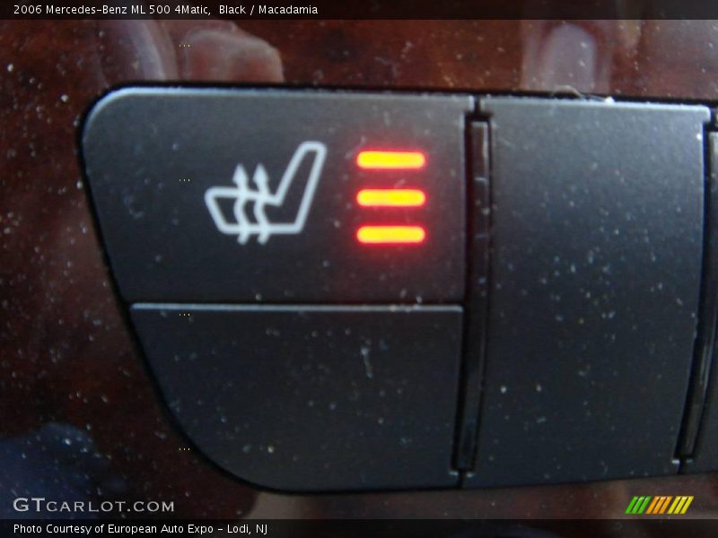Black / Macadamia 2006 Mercedes-Benz ML 500 4Matic
