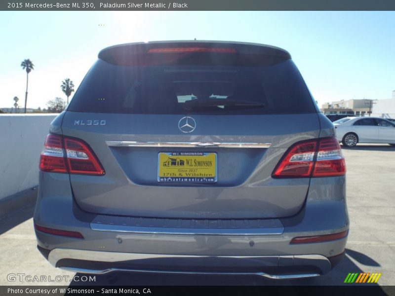 Paladium Silver Metallic / Black 2015 Mercedes-Benz ML 350