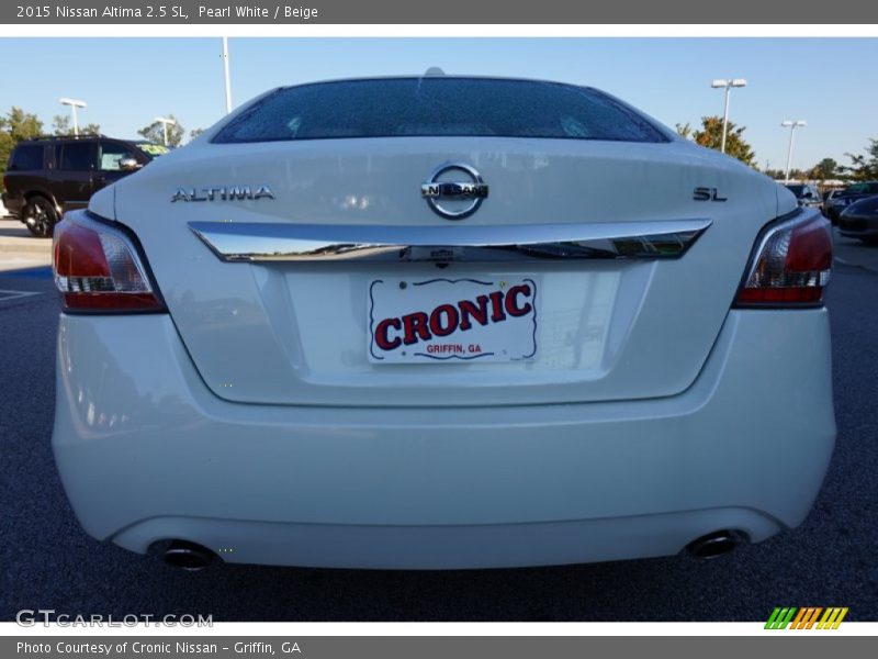 Pearl White / Beige 2015 Nissan Altima 2.5 SL