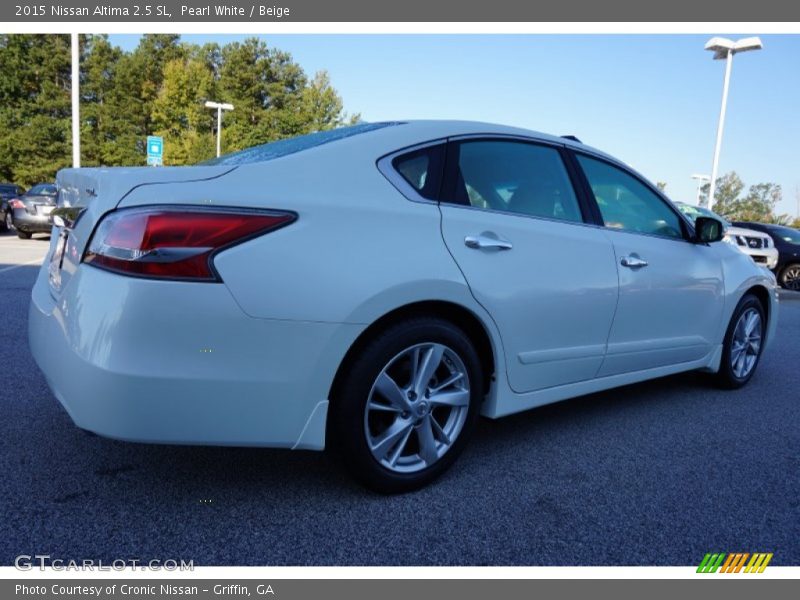 Pearl White / Beige 2015 Nissan Altima 2.5 SL