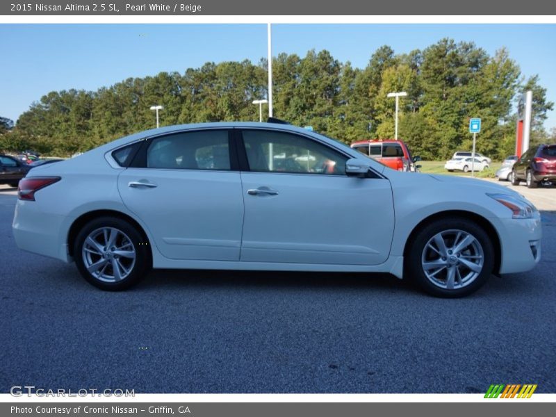 Pearl White / Beige 2015 Nissan Altima 2.5 SL