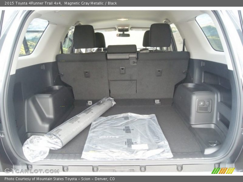 Magnetic Gray Metallic / Black 2015 Toyota 4Runner Trail 4x4