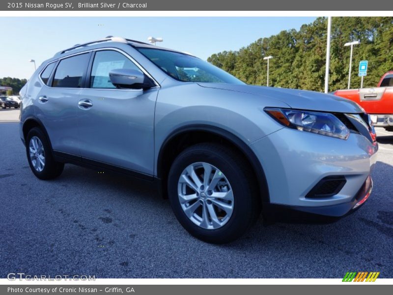 Brilliant Silver / Charcoal 2015 Nissan Rogue SV