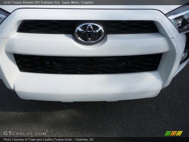 Super White / Graphite 2015 Toyota 4Runner SR5 Premium 4x4