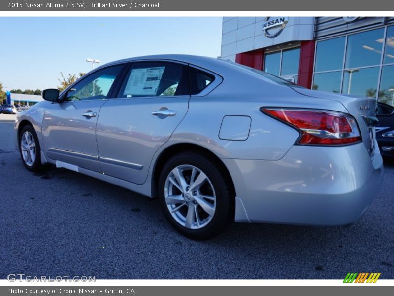 Brilliant Silver / Charcoal 2015 Nissan Altima 2.5 SV