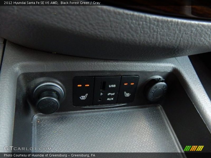Black Forest Green / Gray 2012 Hyundai Santa Fe SE V6 AWD