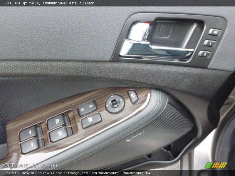 Titanium Silver Metallic / Black 2013 Kia Optima SX