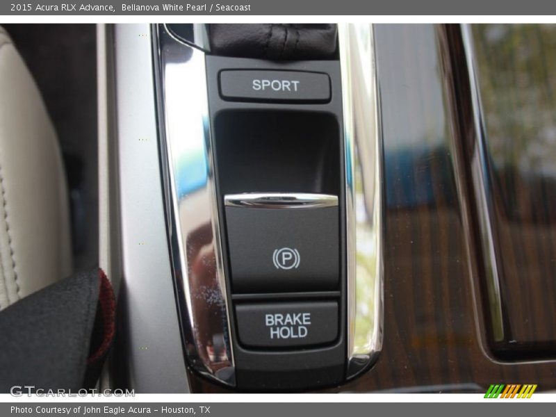 Bellanova White Pearl / Seacoast 2015 Acura RLX Advance