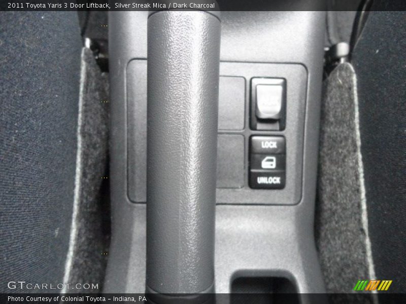 Silver Streak Mica / Dark Charcoal 2011 Toyota Yaris 3 Door Liftback