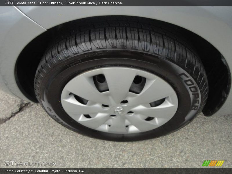 Silver Streak Mica / Dark Charcoal 2011 Toyota Yaris 3 Door Liftback