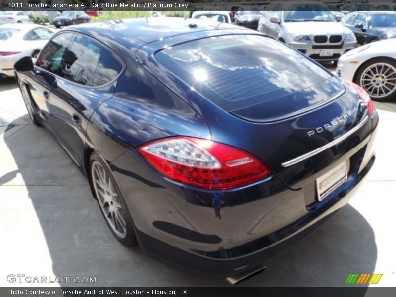 Dark Blue Metallic / Platinum Grey 2011 Porsche Panamera 4