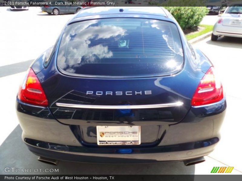 Dark Blue Metallic / Platinum Grey 2011 Porsche Panamera 4