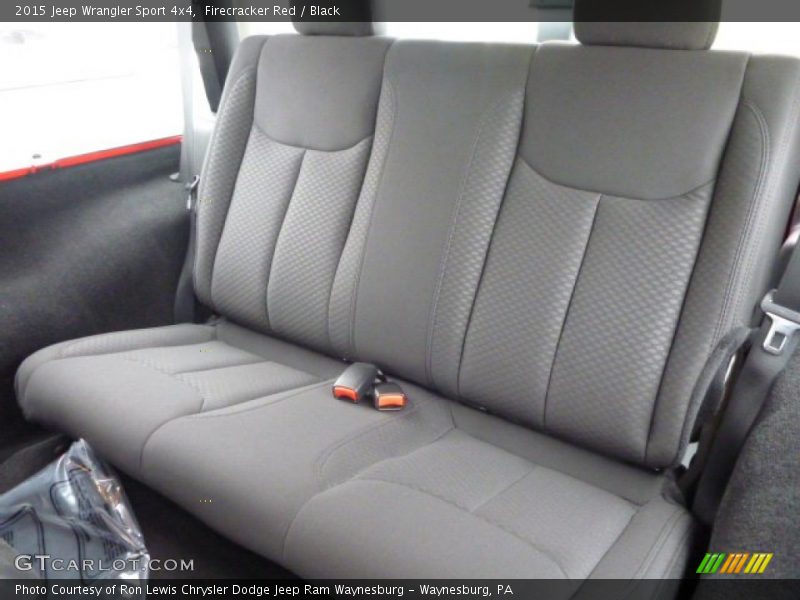 Firecracker Red / Black 2015 Jeep Wrangler Sport 4x4