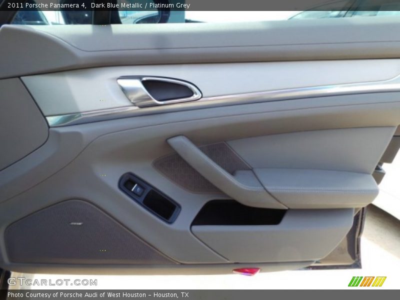 Dark Blue Metallic / Platinum Grey 2011 Porsche Panamera 4