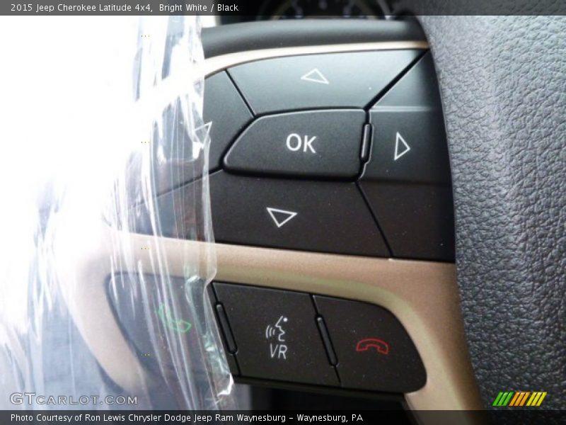 Bright White / Black 2015 Jeep Cherokee Latitude 4x4