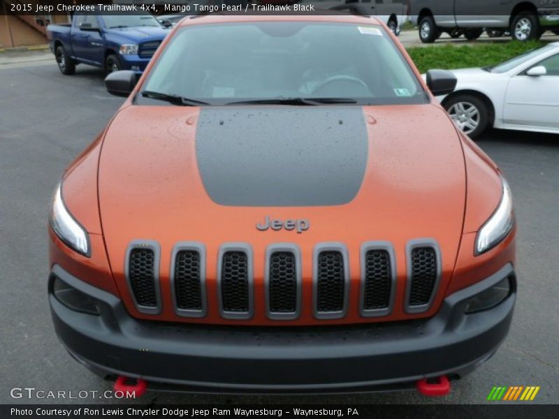 Mango Tango Pearl / Trailhawk Black 2015 Jeep Cherokee Trailhawk 4x4